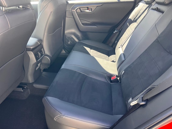 Vehicle image 10 Vehicle image 10