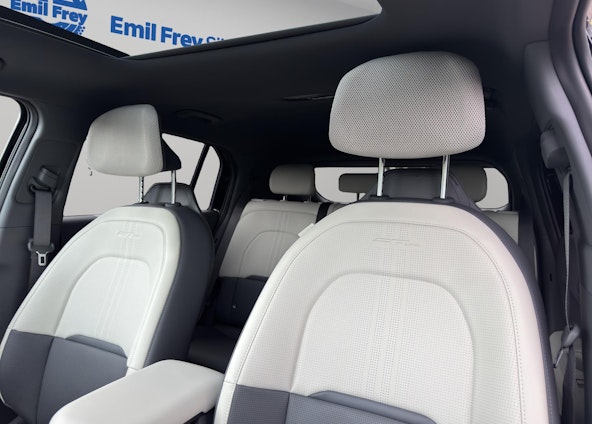 Vehicle image 2 Vehicle image 2