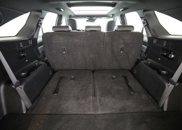 Vehicle image 13 Vehicle image 13