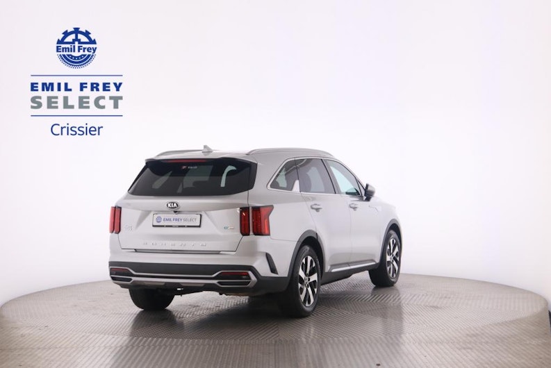 Vehicle image KIA SORENTO