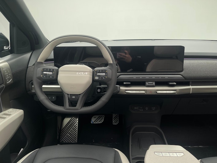 Vehicle image KIA EV3