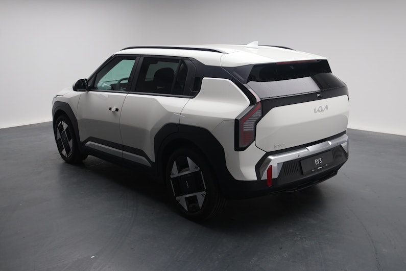 Vehicle image KIA EV3