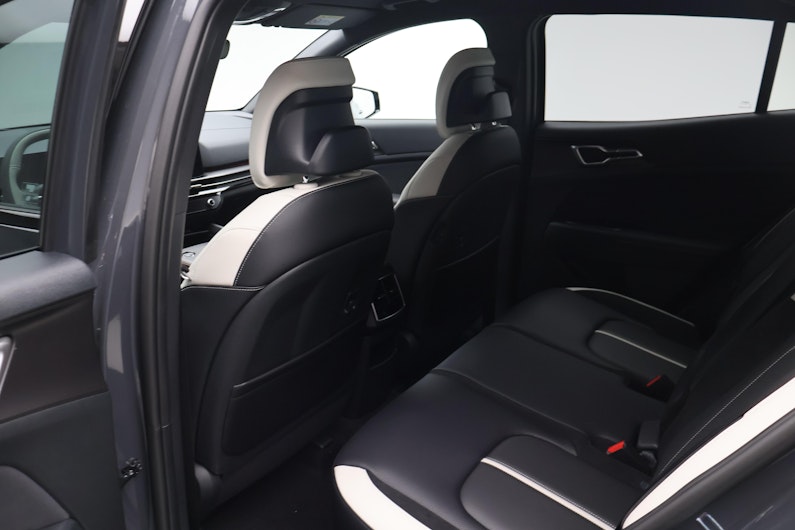 Vehicle image KIA SPORTAGE