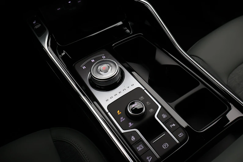 immagine del veicolo KIA SORENTO