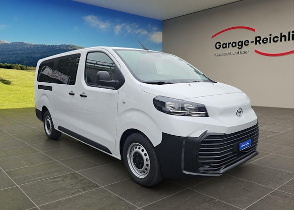 Vehicle image 6 Vehicle image 6