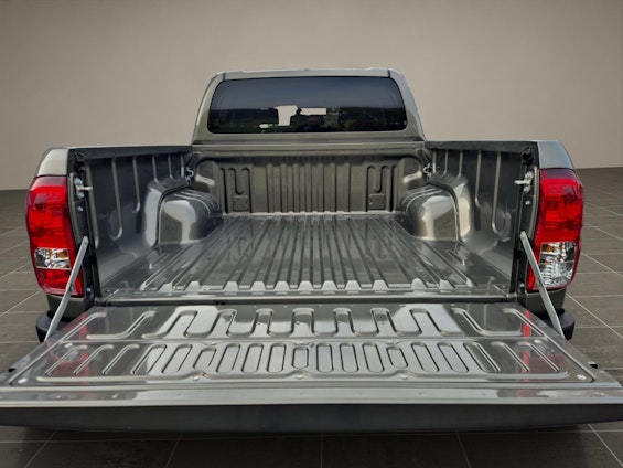 Vehicle image 20 Vehicle image 20