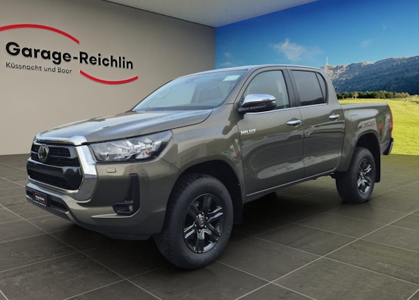 First vehicle image First vehicle image