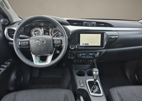 Vehicle image 9 Vehicle image 9