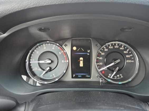 Vehicle image 13 Vehicle image 13