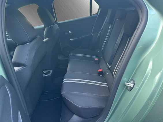 image du véhicule 12 image du véhicule 12