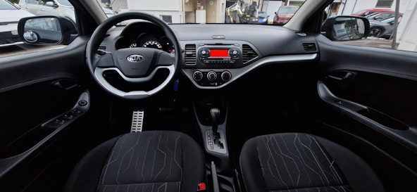 Vehicle image 4 Vehicle image 4