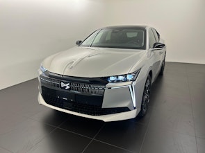 Fahrzeugbild DS AUTOMOBILES No4 1.6 E-Tense Étoile Nappa