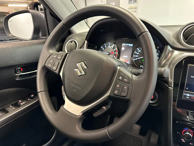 Suzuki Vitara 1.4 T Compact Top Hybrid 4x4