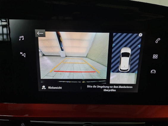 Vehicle image 13 Vehicle image 13