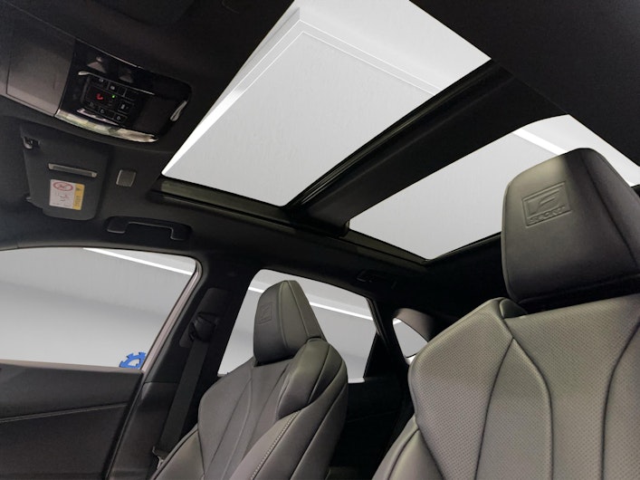 Vehicle image LEXUS NX