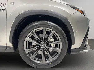 Lexus NX 450h+ F-Sport