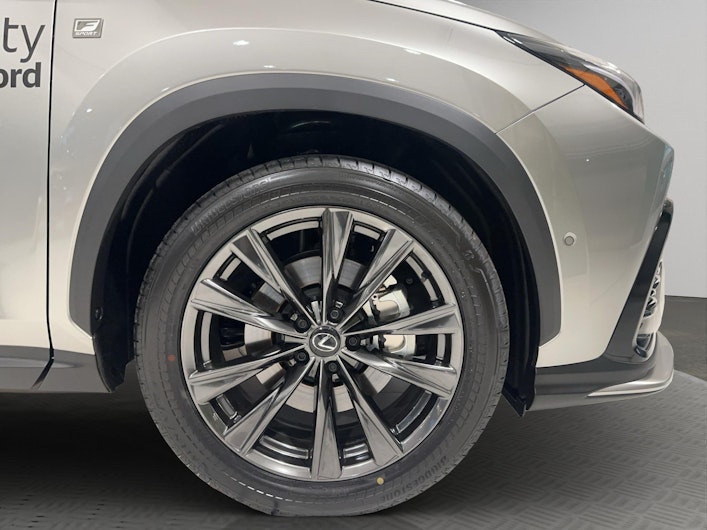 Vehicle image LEXUS NX