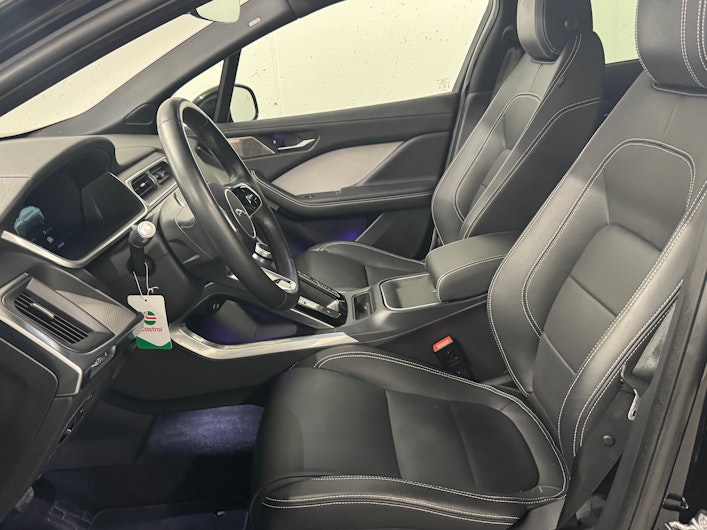 Vehicle image JAGUAR I-PACE