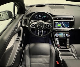 Vehicle image JAGUAR I-Pace EV400 HSE AWD
