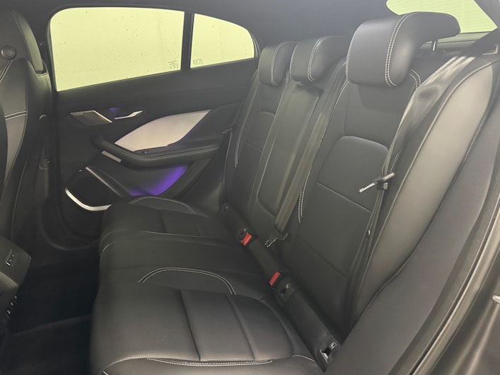 Vehicle image JAGUAR I-PACE