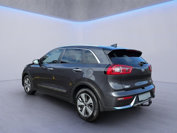 Vehicle image 2 Vehicle image 2