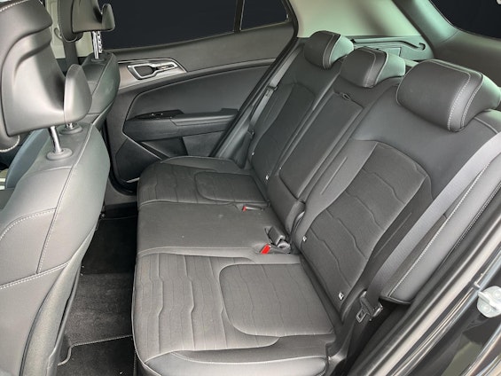 Vehicle image 12 Vehicle image 12