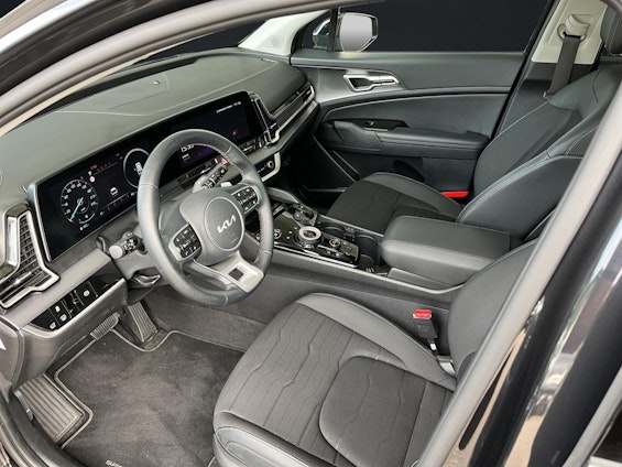 Vehicle image 8 Vehicle image 8