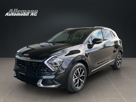 First vehicle image