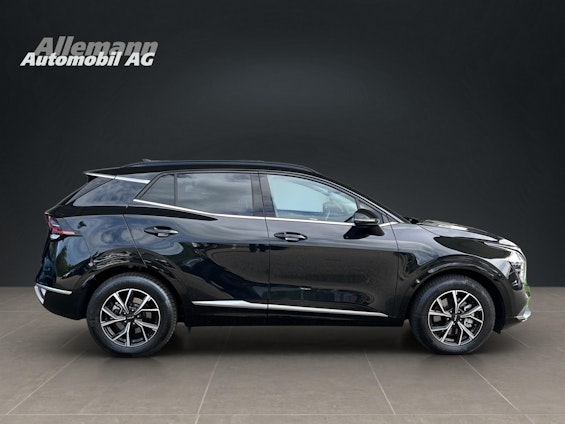 Vehicle image 6 Vehicle image 6