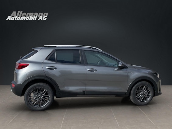 Vehicle image 5 Vehicle image 5