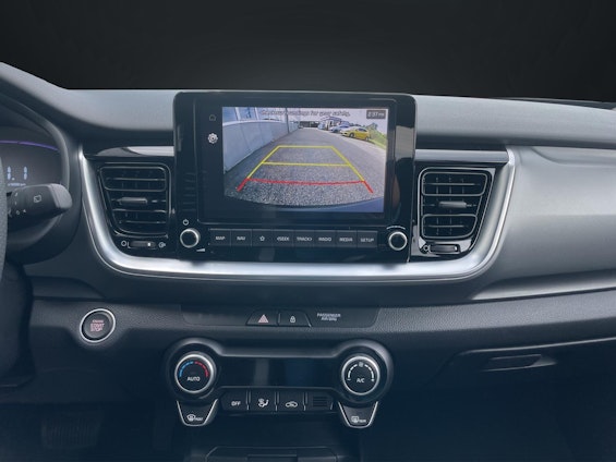 Vehicle image 11 Vehicle image 11