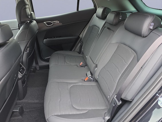 Vehicle image 9 Vehicle image 9