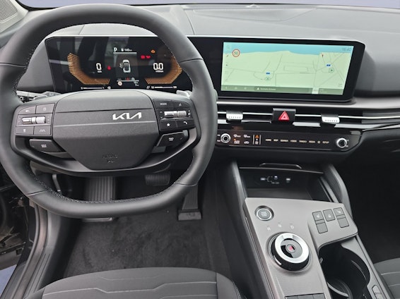 Vehicle image 10 Vehicle image 10