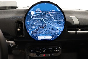 Vehicle image MINI F66 1.5i Cooper C