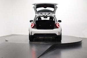 Vehicle image MINI F66 1.5i Cooper C