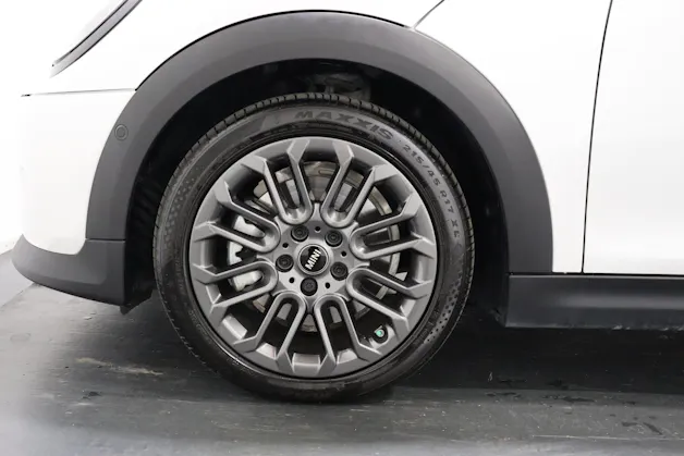 Mini F66 1.5i Cooper C