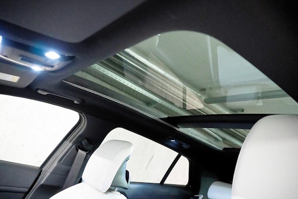 Vehicle image 7 Vehicle image 7