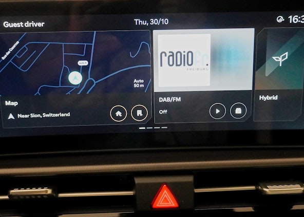 Vehicle image 5 Vehicle image 5