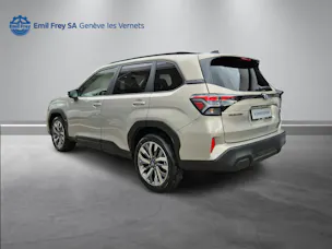 Subaru Forester Station 2.0i e-Boxer Luxury