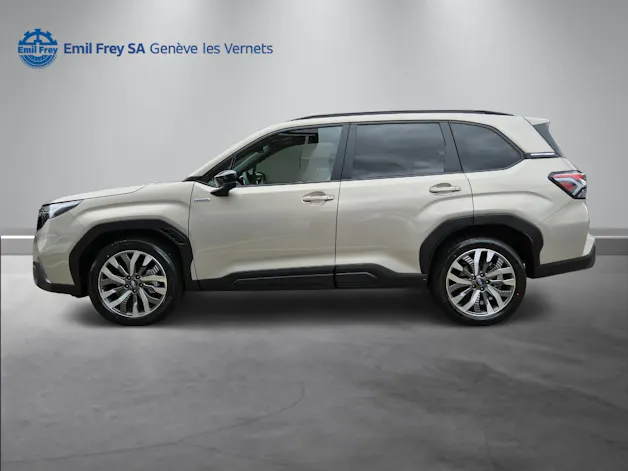 Subaru Forester Station 2.0i e-Boxer Luxury