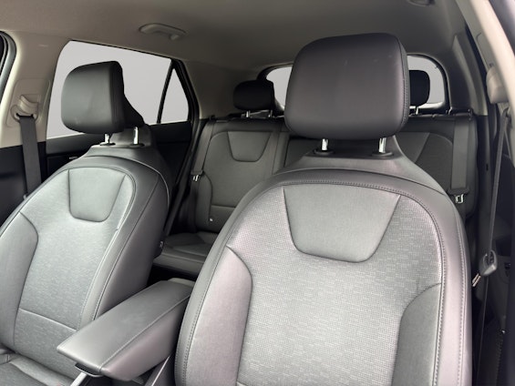 Vehicle image 2 Vehicle image 2