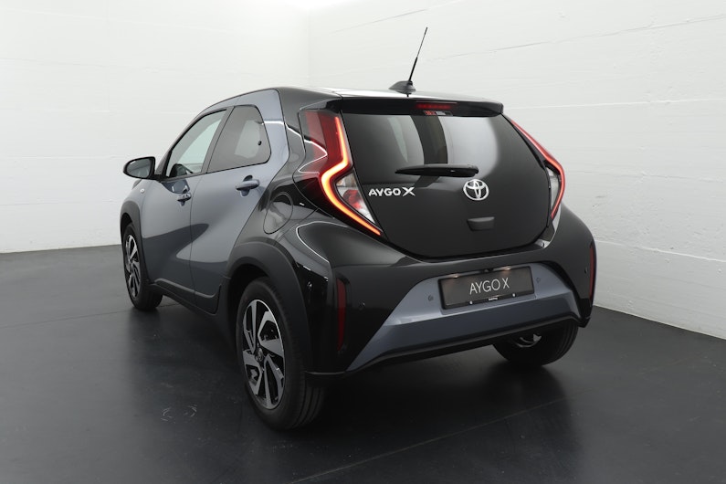 Vehicle image TOYOTA AYGO X