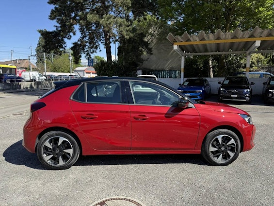 Vehicle image 5 Vehicle image 5