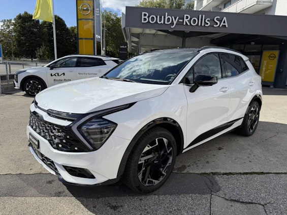 First vehicle image
