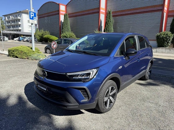 First vehicle image First vehicle image