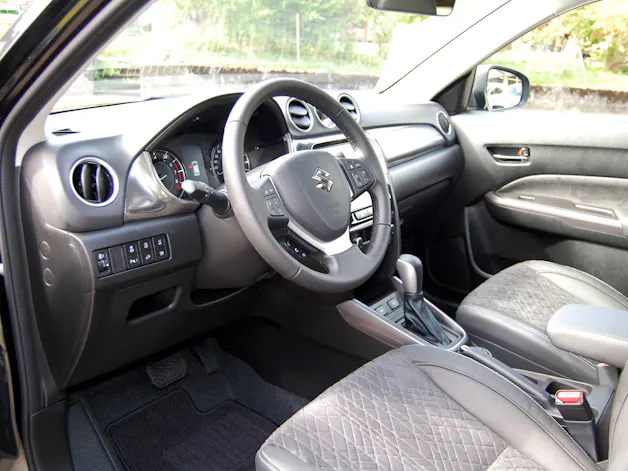 Suzuki Vitara 1.4 T Compact Top Hybrid 4x4
