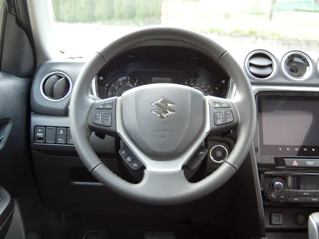 Suzuki Vitara 1.4 T Compact Top Hybrid 4x4