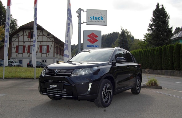 First vehicle image