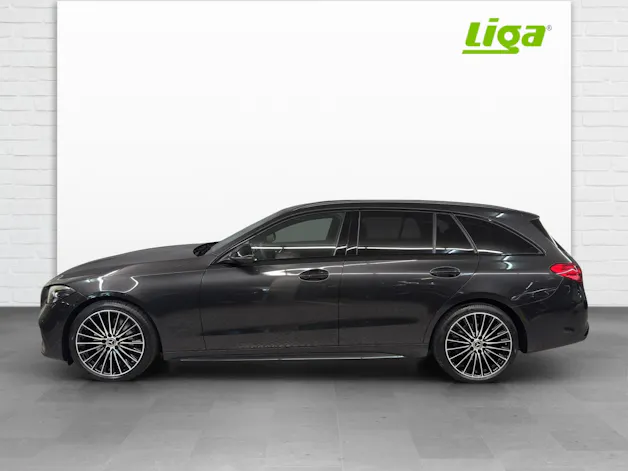 Mercedes-Benz C 300 AMG Line  4Matic T-Modell