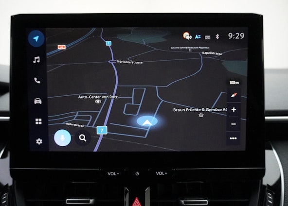 Vehicle image 18 Vehicle image 18